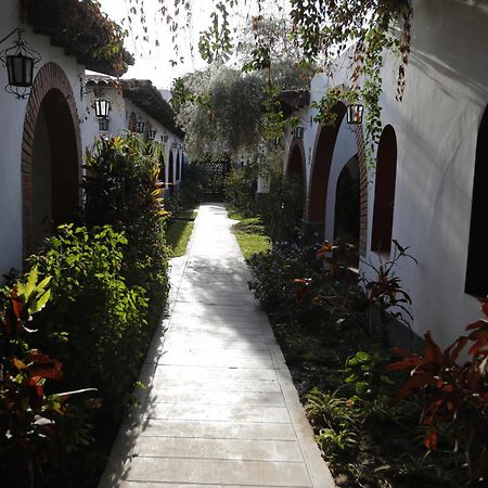 Hotel Hacienda Majoro Nazca Exterior photo